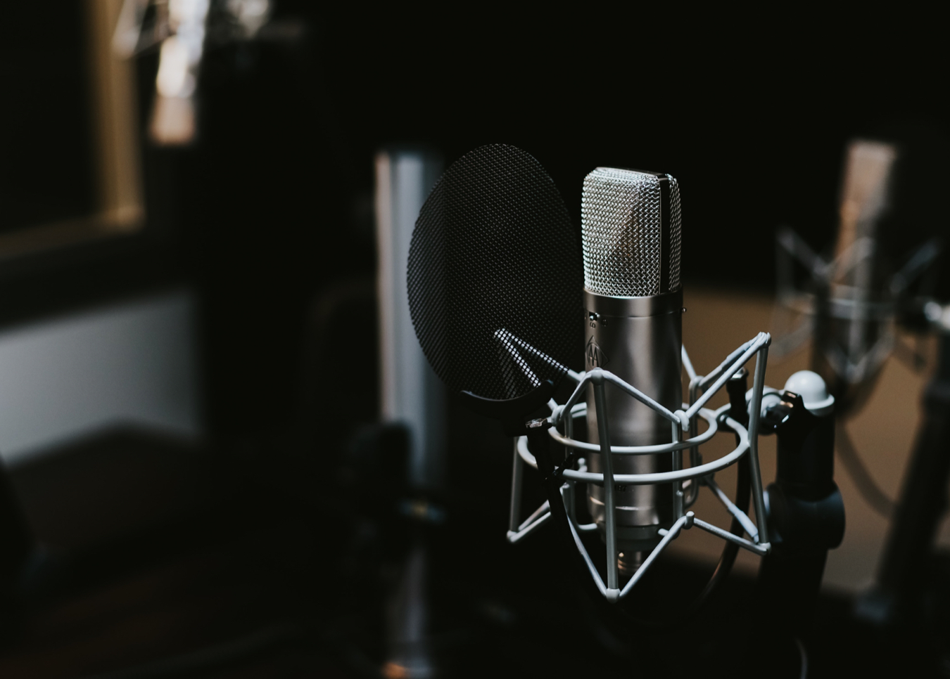 Microphone in recording studio